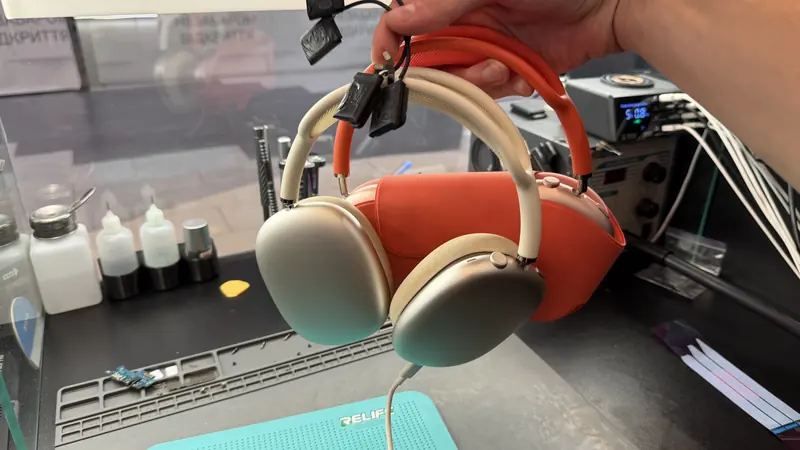 AirPods Max після ремонту